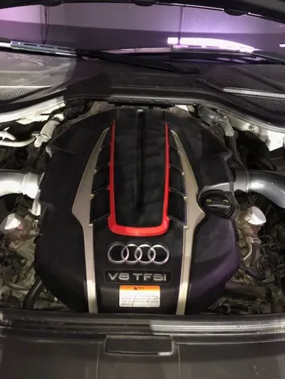 Audi S8 2016, 171000 км, за 30000000 KRW - фото 12