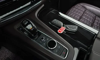 Cadillac Escalade 2022, 77336 км, за 80000000 KRW - фото 9
