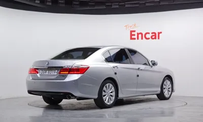 Honda Accord 2013, 105168 км, за 6400000 KRW