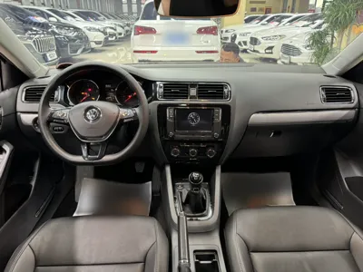Volkswagen Sagitar 2018, 57400 км, за 61773.15 CNY - фото 9