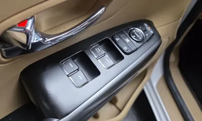 Kia Canival 2019, 90606 км, за 13000000 KRW - фото 14