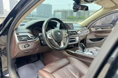 BMW 7 Series 2019, 121000 км, за 272882.11 CNY - фото 32