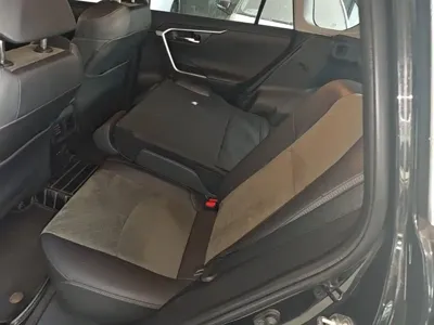 Toyota RAV4 2023, 26300 км, за 128100 CNY - фото 17
