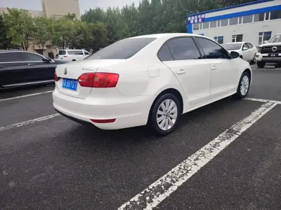 Volkswagen Sagitar 2014, 144000 км, за 25800 CNY