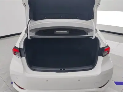 Toyota Corolla 2021, 69900 км, за 57800 CNY