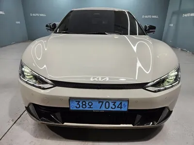 Kia EV6 · 2022 год