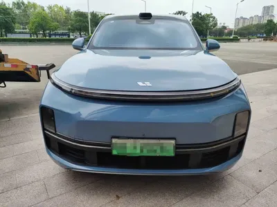 Li Auto Li L9 · 2023 год