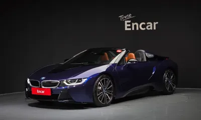 BMW i8 · 2019 год