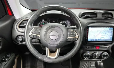 Jeep Renegade 2016, 55850 км, за 9900000 KRW - фото 13