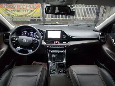 Hyundai Grandeur 2019, 199650 км, за 10900000 KRW - фото 9