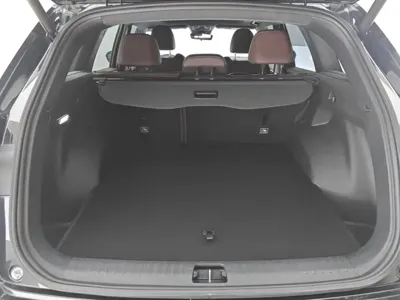 Geely Xingyue L 2022, 38300 км, за 88699 CNY