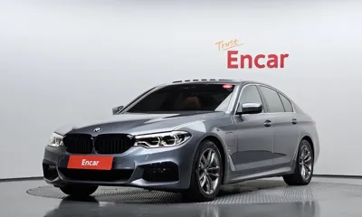 BMW 5-Series · 2020 год