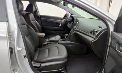 Hyundai Avante 2018, 18565 км, за 11900000 KRW - фото 11
