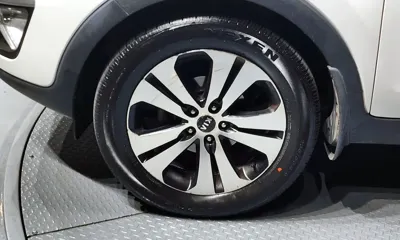 Kia Sportage 2011, 136302 км, за 6800000 KRW - фото 5