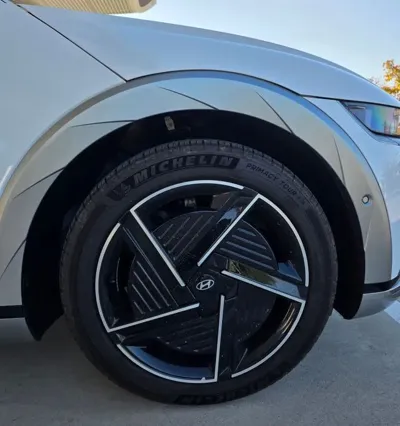Hyundai Ioniq5 2025, 6000 км, за 46500000 KRW