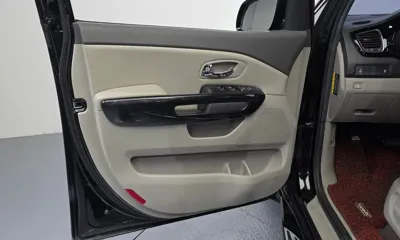 Kia Canival 2017, 164196 км, за 9900000 KRW - фото 24
