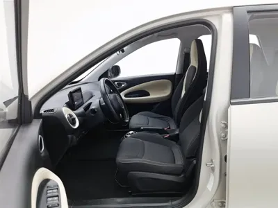 Wuling Bingo 2023, 17500 км, за 35800 CNY - фото 10