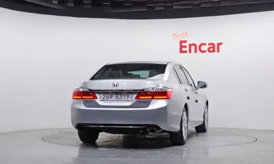 Honda Accord 2013, 105168 км, за 6400000 KRW
