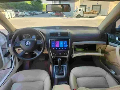 Skoda Octavia 2016, 122000 км, за 25800 CNY - фото 6