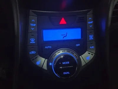 Hyundai Avante 2014, 97847 км, за 6500000 KRW - фото 8