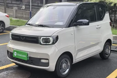 Wuling Hongguang MINIEV 2022, 11500 км, за 38673.65 CNY - фото 1