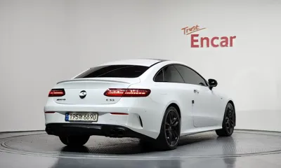 Mercedes-Benz E-Class 2023, 44311 км, за 72800000 KRW