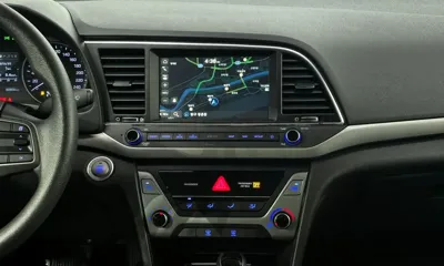 Hyundai Avante 2018, 60806 км, за 9300000 KRW - фото 19