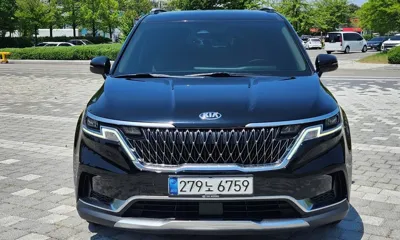 Kia Canival · 2021 год