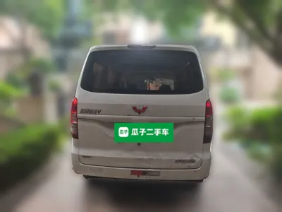 Wuling Hongguang V 2019, 79200 км, за 27178.28 CNY - фото 5