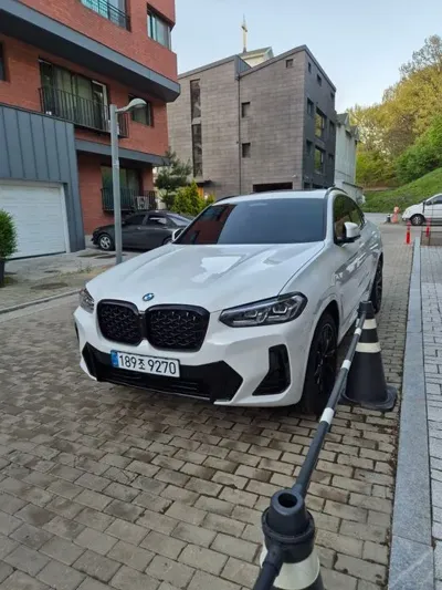BMW X4 · 2025 год