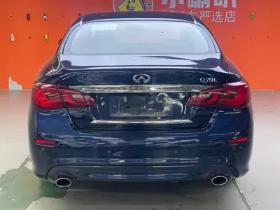 Infiniti Q70 2020, 71000 км, за 103800 CNY - фото 5