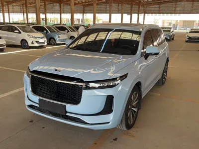 Li Auto ONE · 2019 год