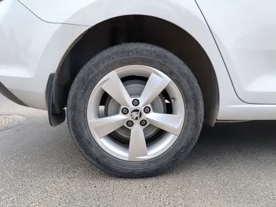 Skoda Rapid Spaceback 2016, 62900 км, за 42195 CNY - фото 10
