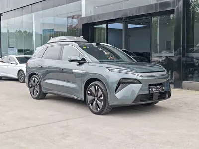 BYD 唐L 2025, 1500 км, за 181800 CNY