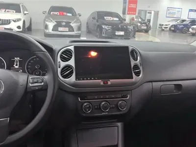 Volkswagen Tiguan 2017, 40900 км, за 53500 CNY - фото 13