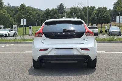Volvo V40 2017, 68400 км, за 60528.17 CNY - фото 7