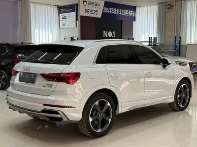 Audi Q3 2023, 23000 км, за 199800 CNY - фото 4