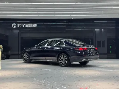 Mercedes-Benz E-Class 2023, 19600 км, за 375800 CNY