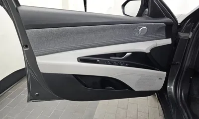 Hyundai Avante 2021, 121647 км, за 25000000 KRW - фото 24