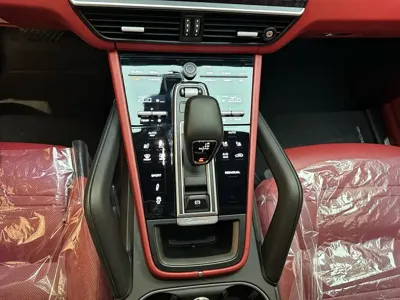 Porsche Cayenne 2020, 60000 км, за 468000 CNY - фото 18