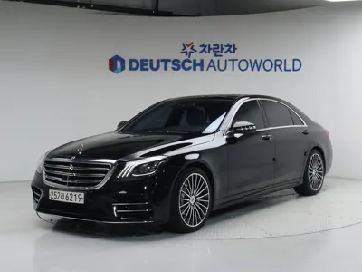 Mercedes-Benz S-Class · 2018 год