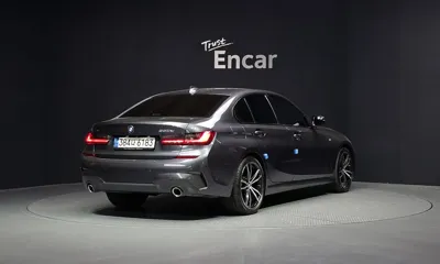 BMW 3-Series 2022, 111904 км, за 30300000 KRW