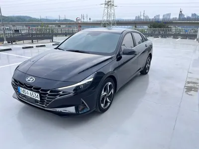 Hyundai Avante · 2021 год