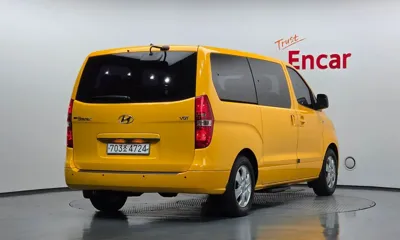 Hyundai Starex 2020, 64507 км, за 16000000 KRW