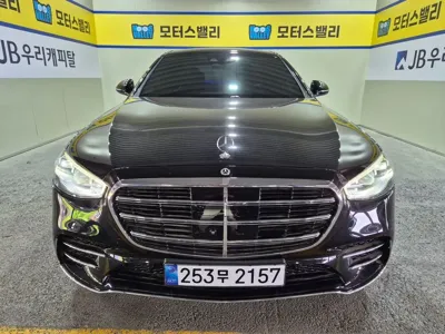 Mercedes-Benz S-Class · 2022 год