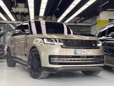 Land Rover Range Rover · 2023 год