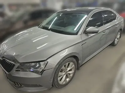 Skoda Superb · 2016 год