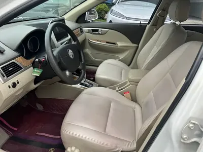Buick Excelle 2015, 15800 км, за 15800 CNY
