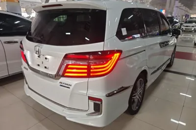Honda Elysion 2019, 109500 км, за 160081.16 CNY - фото 7