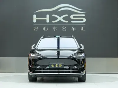 AITO 问界 AITO M9 2025, 17000 км, за 378000 CNY